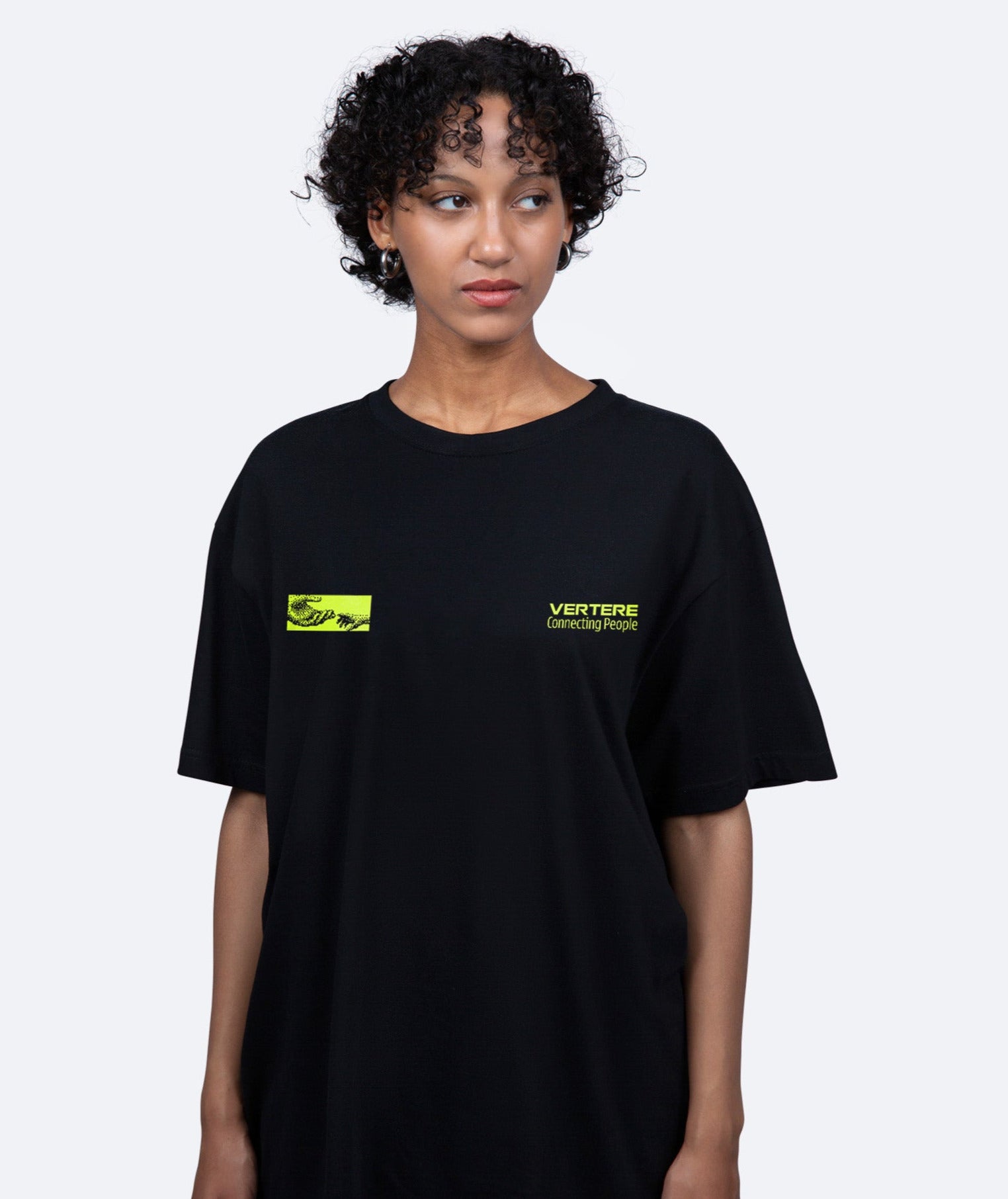 CONNECTING T-SHIRT - BLACK