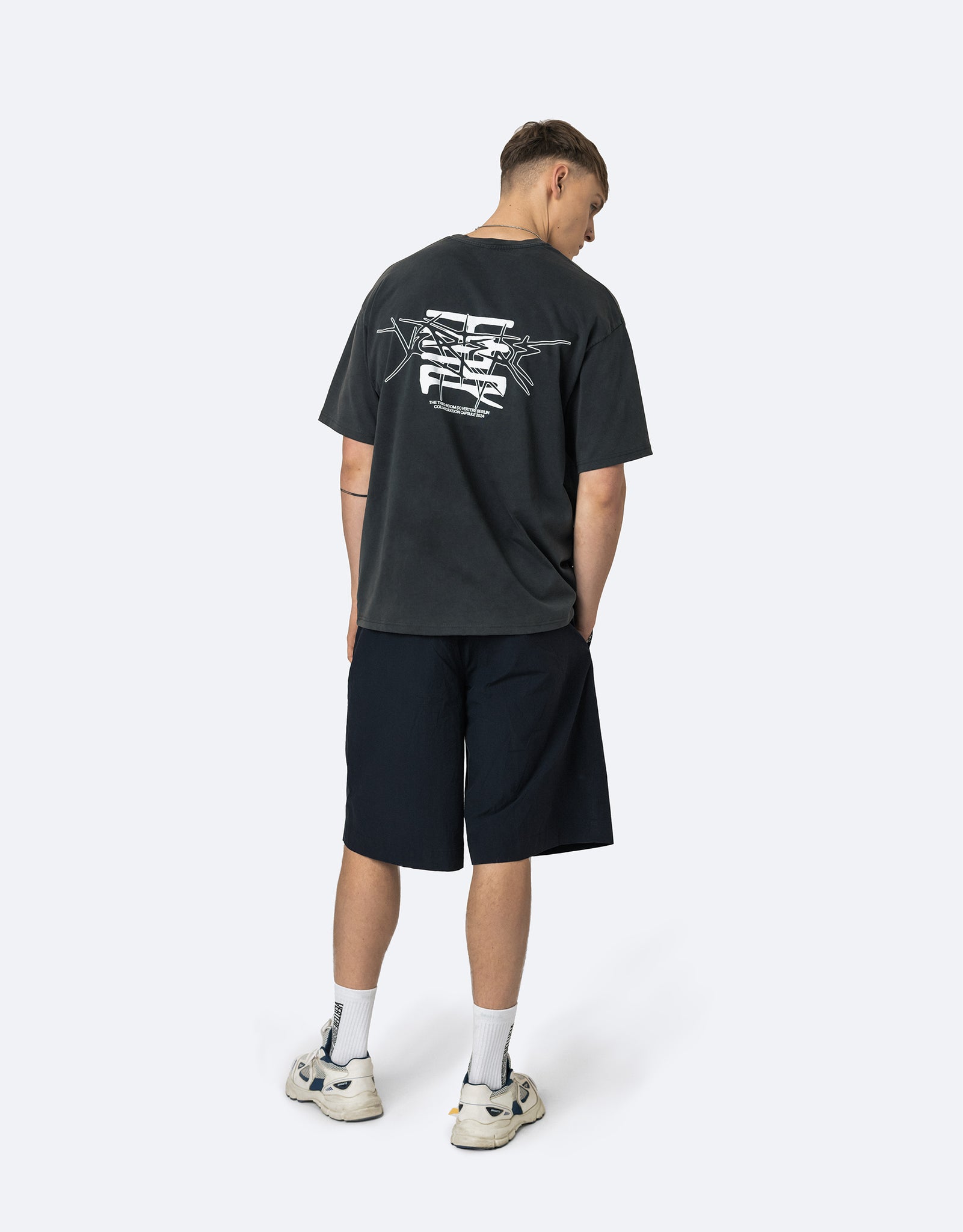 THE THIRD ROOM X VERTERE BERLIN SPIKES T-SHIRT - WASHED BLACK